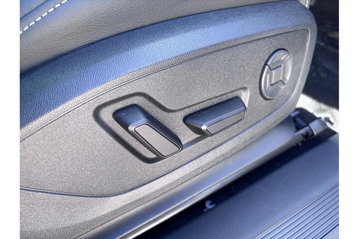 2025 Audi Q4 e-tron 45 F4