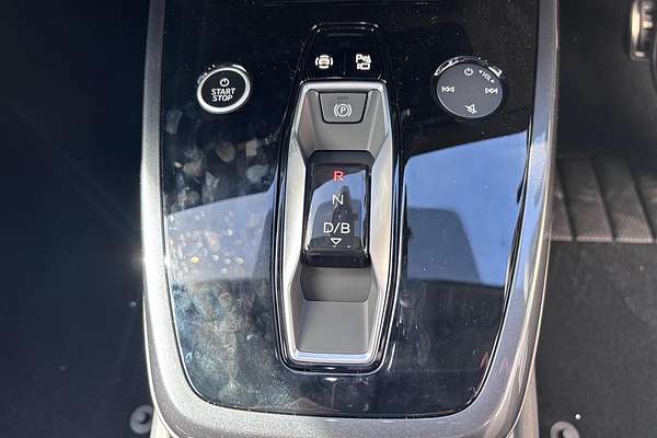 2025 Audi Q4 e-tron 45 F4