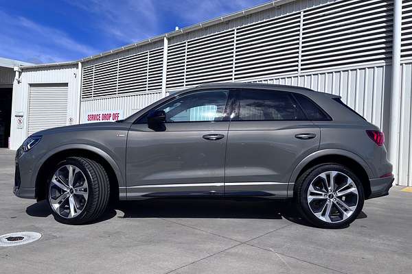 2025 Audi Q3 40 TFSI S line F3