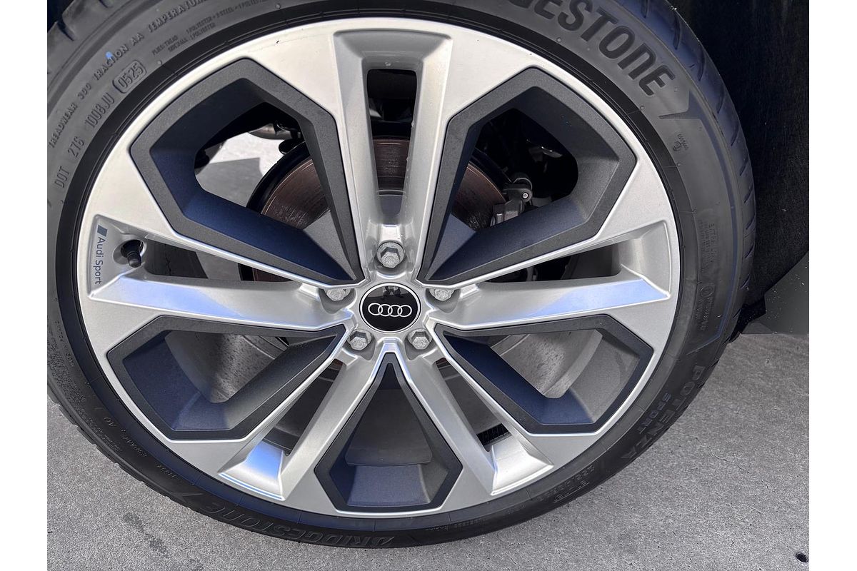 2025 Audi Q3 40 TFSI S line F3