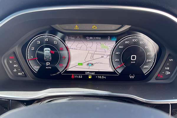 2025 Audi Q3 40 TFSI S line F3