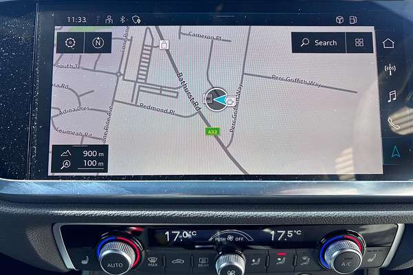 2025 Audi Q3 40 TFSI S line F3