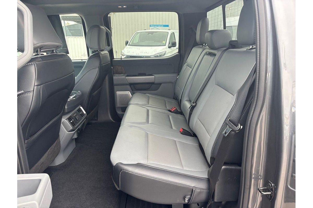 2023 Ford F-150 Lariat 4X4 LWB