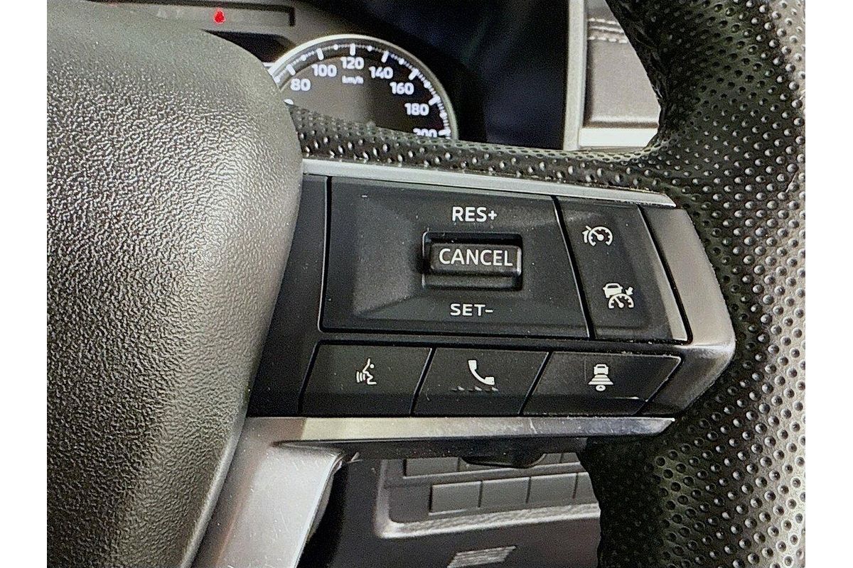 2023 Mitsubishi OUTLANDER                OUTLANDER LS BLACK EDITION 7 SEAT (2WD) ZM2B46
