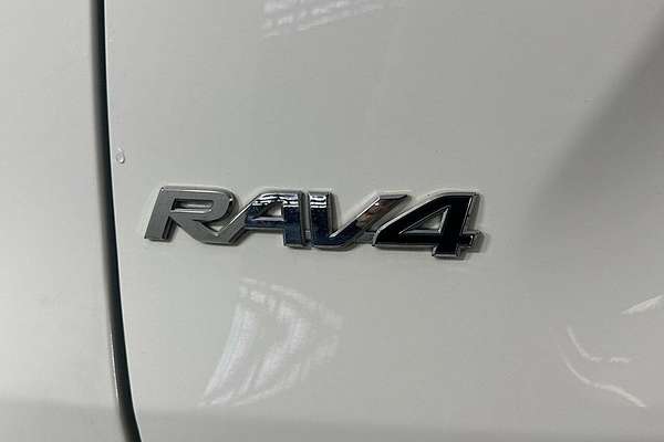 2020 Toyota RAV4 GX MXAA52R