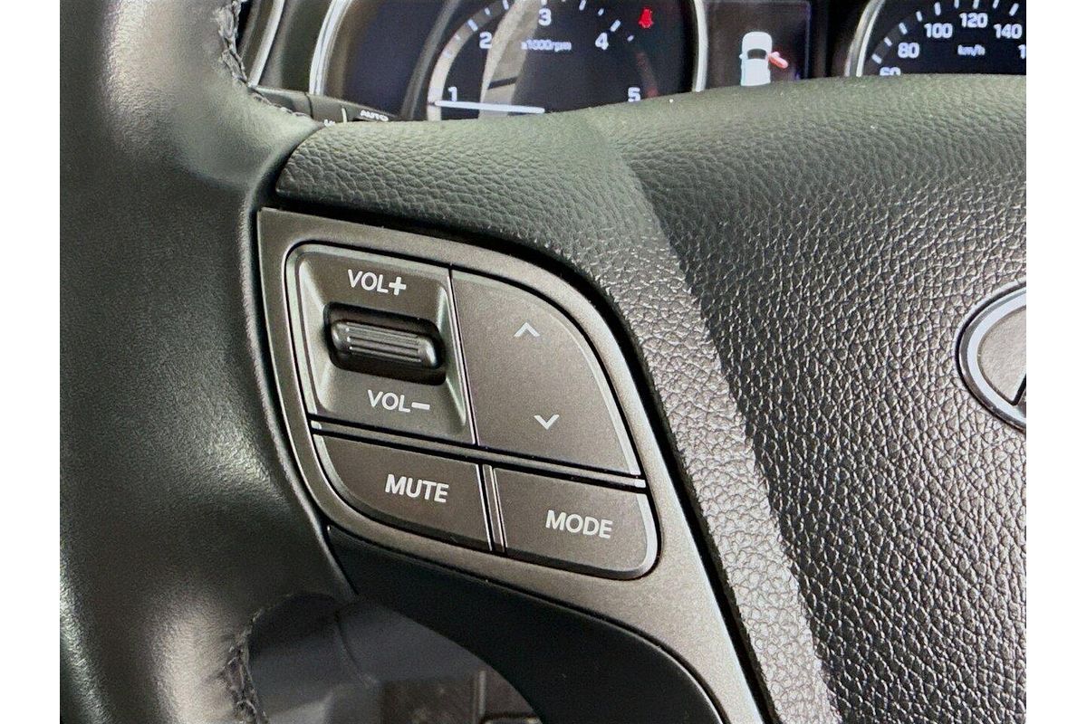 2015 Hyundai Santa Fe Highlander DM3 Series II