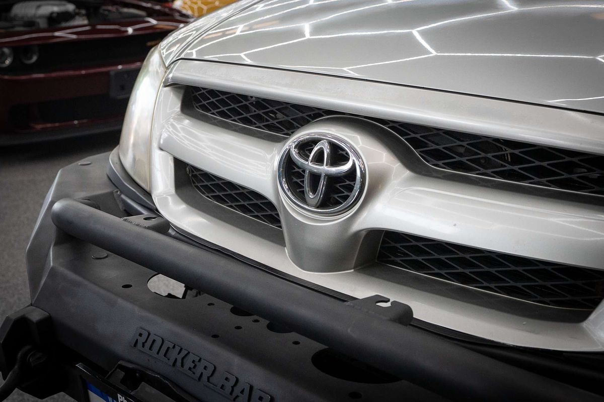 2007 Toyota Hilux SR5 KUN26R 4X4