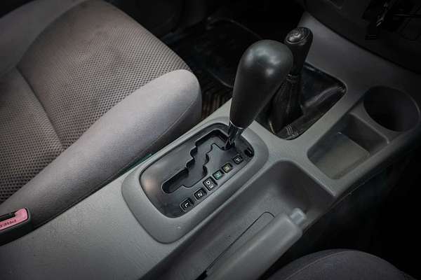 2007 Toyota Hilux SR5 KUN26R 4X4