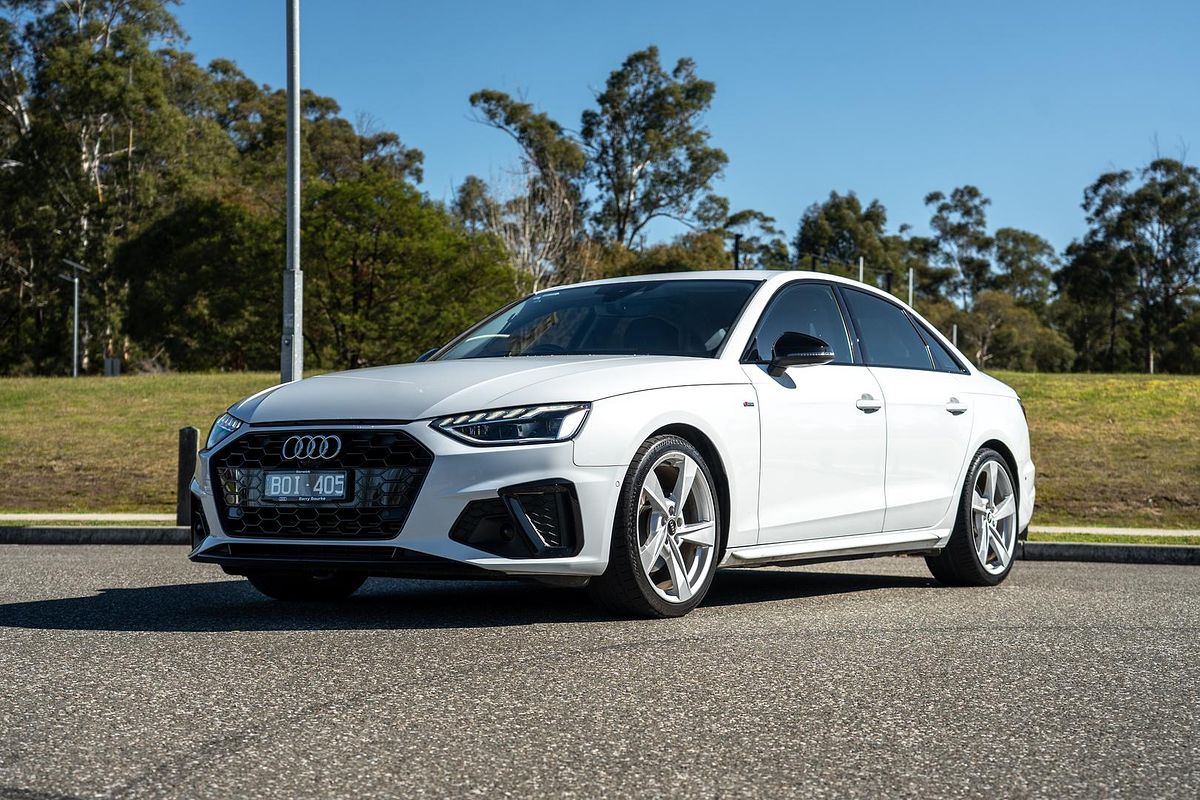 2021 Audi A4 35 TFSI S line B9