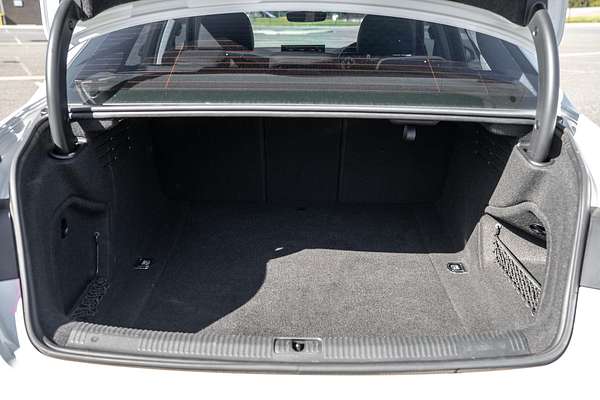 2021 Audi A4 35 TFSI S line B9
