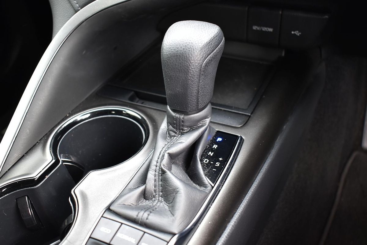 2024 Toyota Camry Ascent AXVH70R