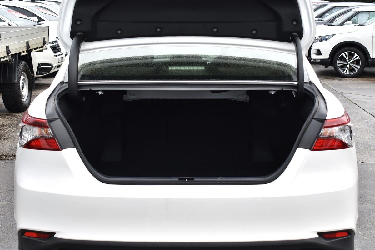 2024 Toyota Camry Ascent AXVH70R