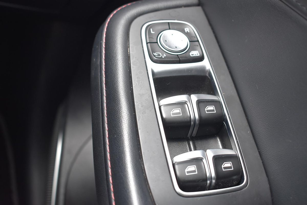 2022 MG HS Plus EV Excite SAS23