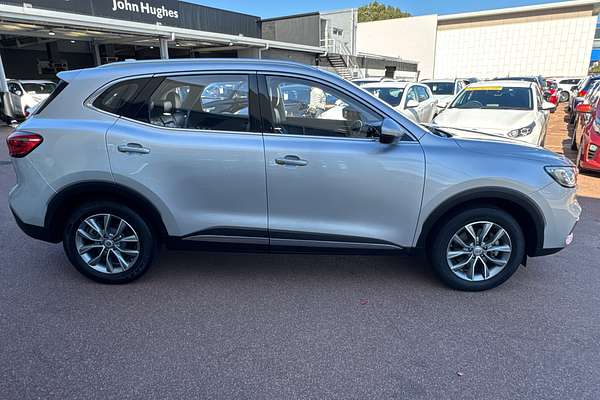 2022 MG HS Vibe SAS23