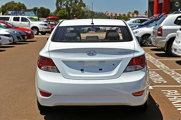 2014 Hyundai Accent Active RB2