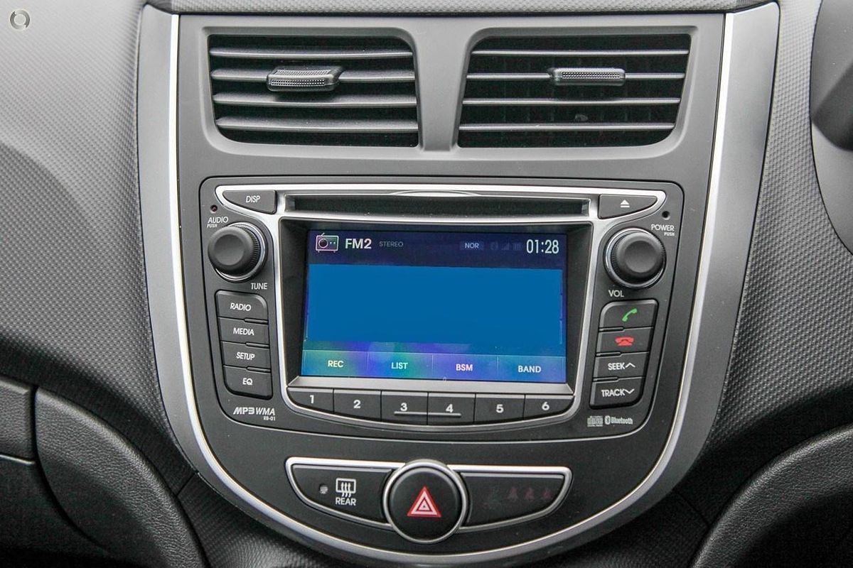 2014 Hyundai Accent Active RB2