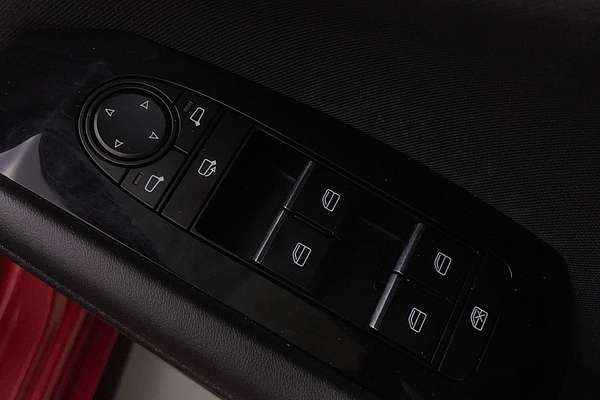 2023 Mazda 3 G20 EVOLVE 300P