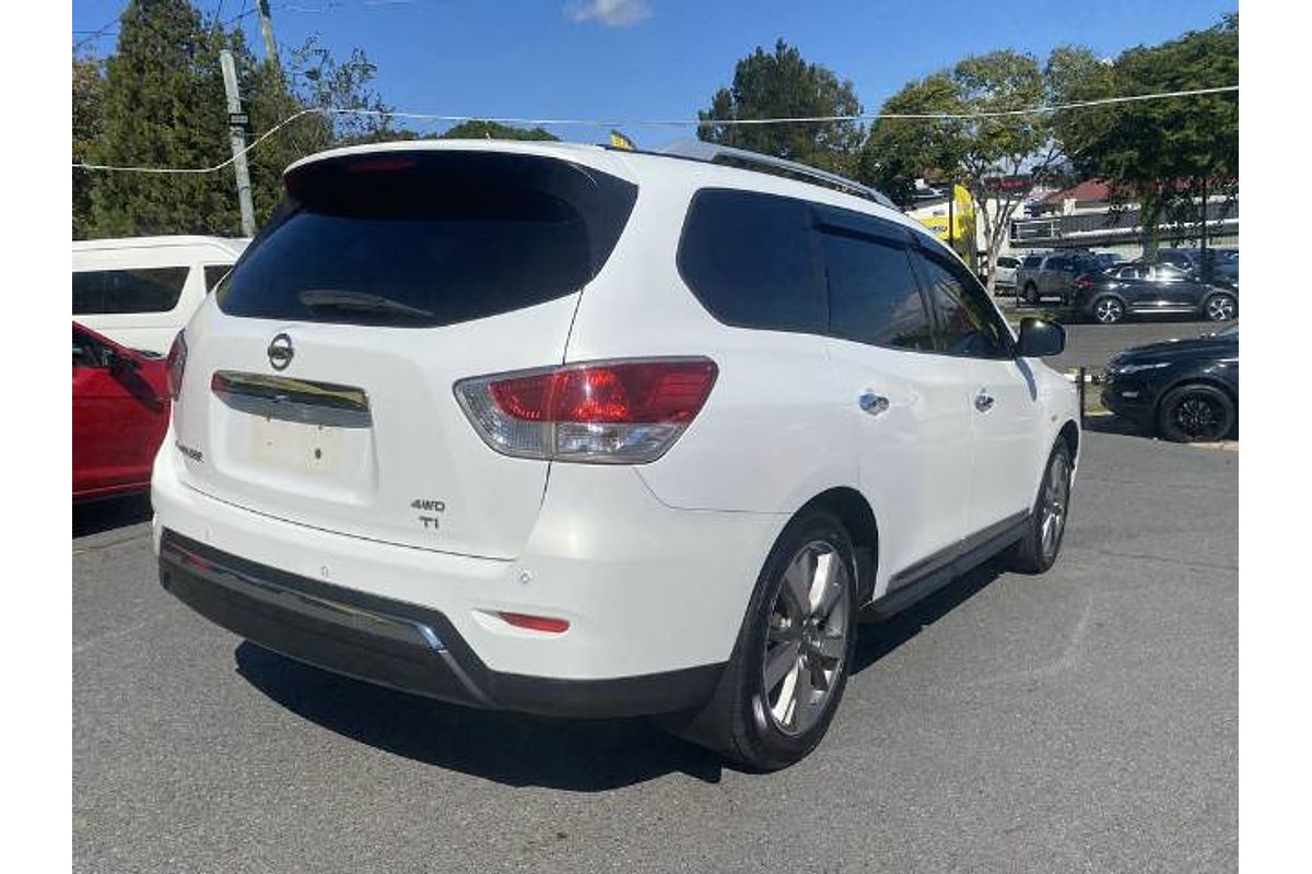 2014 Nissan Pathfinder Ti R52