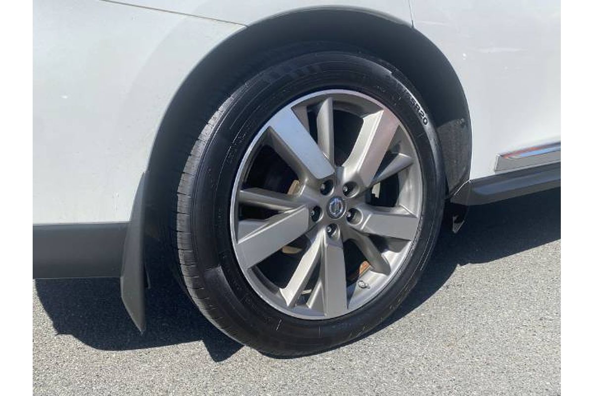 2014 Nissan Pathfinder Ti R52