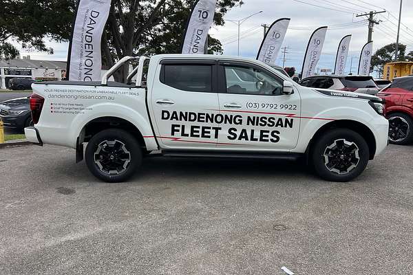 2025 Nissan Navara ST-X D23 4X4
