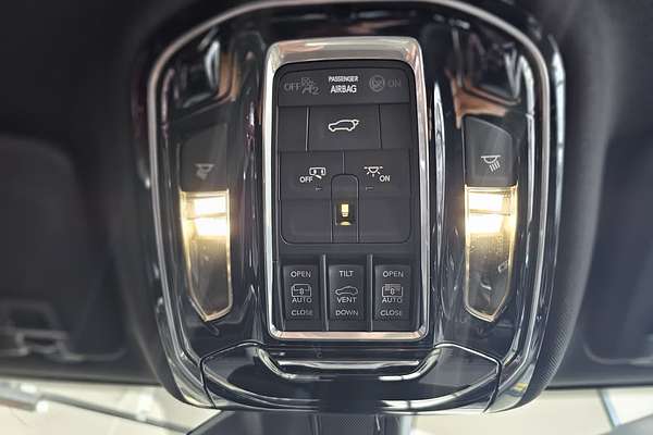 2023 Jeep Grand Cherokee Overland WL