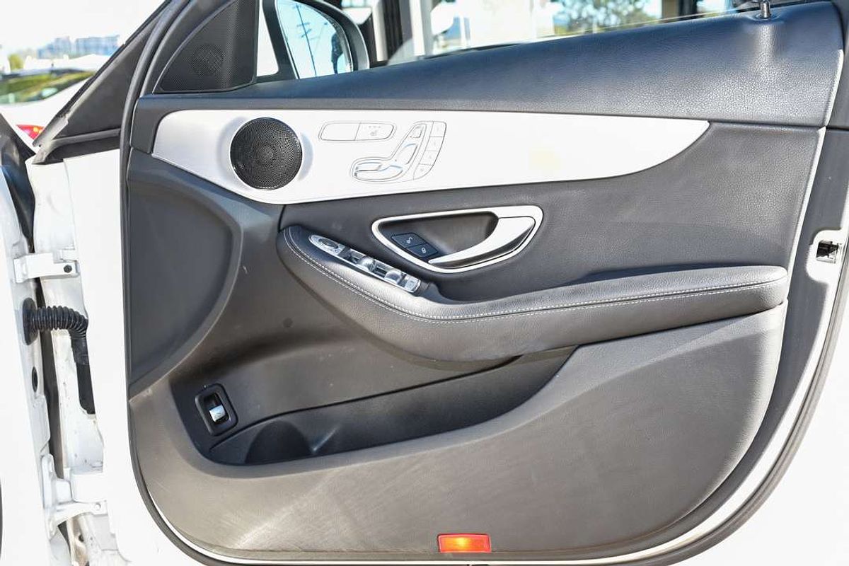 2017 Mercedes-Benz C-Class C200 W205
