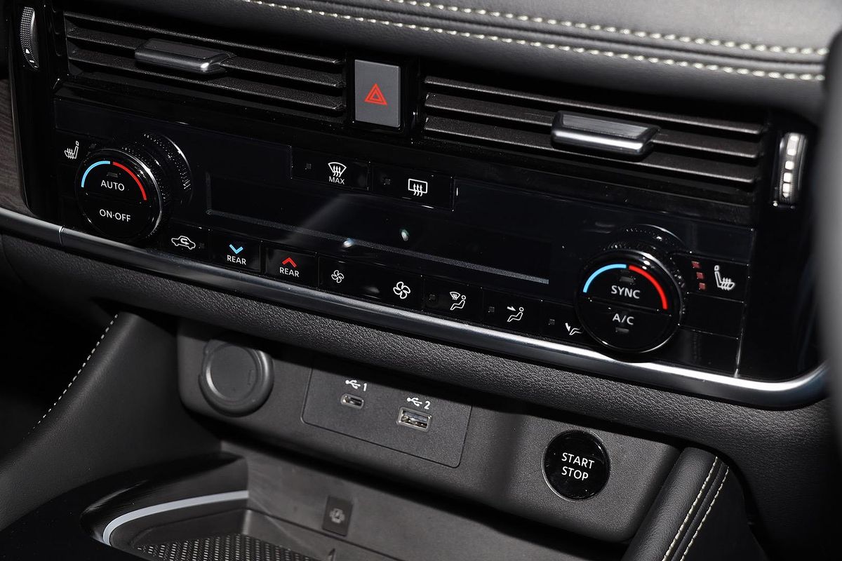 2024 Nissan X-TRAIL Ti e-POWER T33