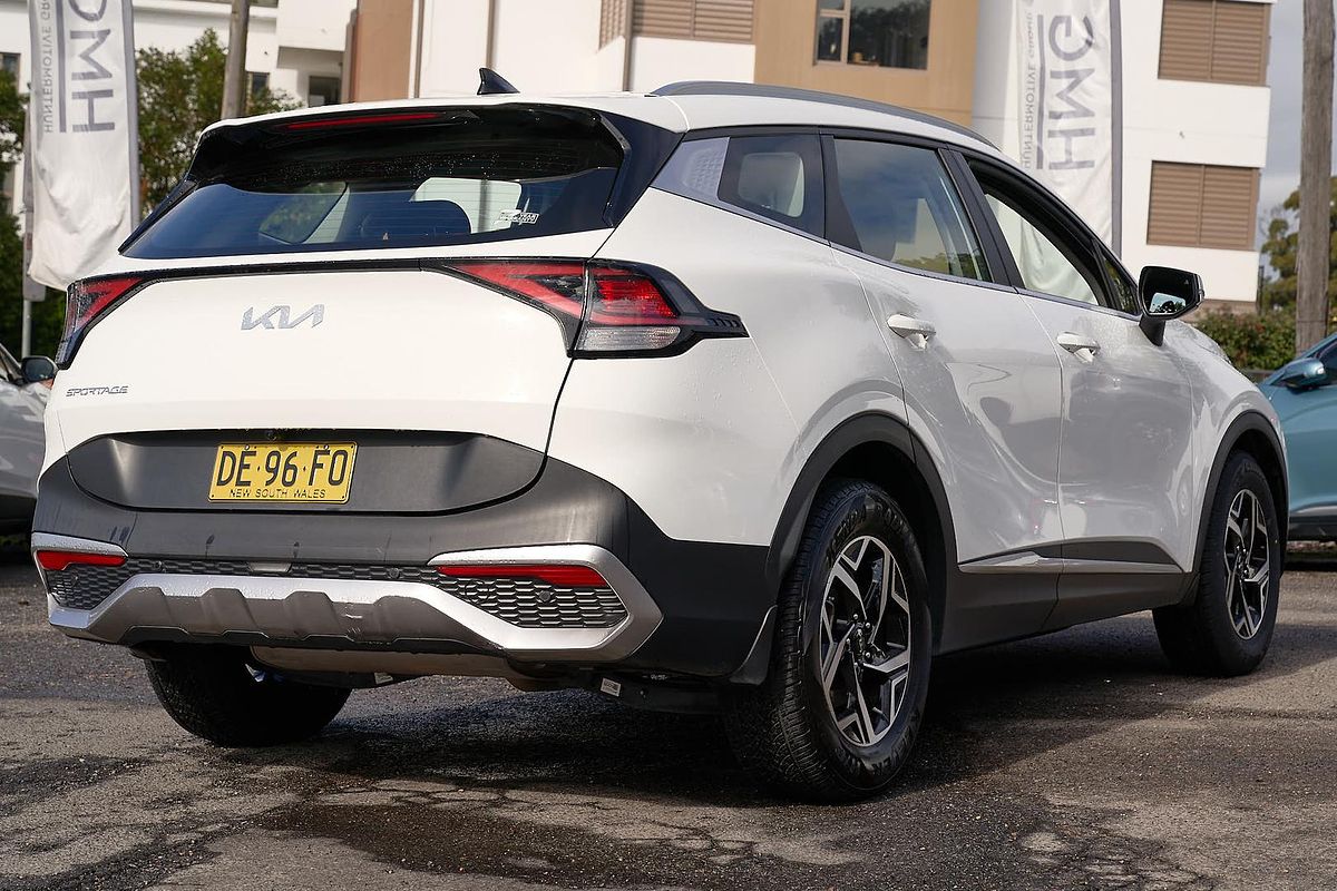 2022 Kia Sportage S NQ5