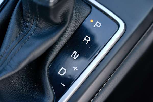 2022 Kia Sportage S NQ5