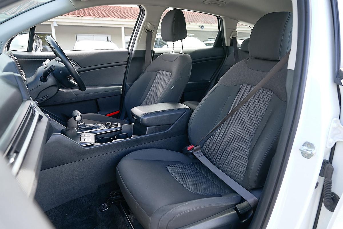 2022 Kia Sportage S NQ5