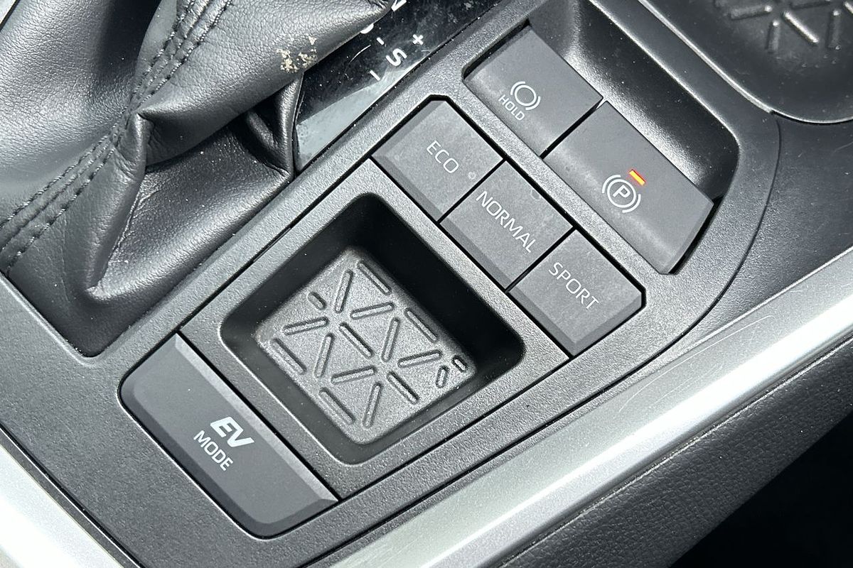 2022 Toyota RAV4 GX AXAH52R