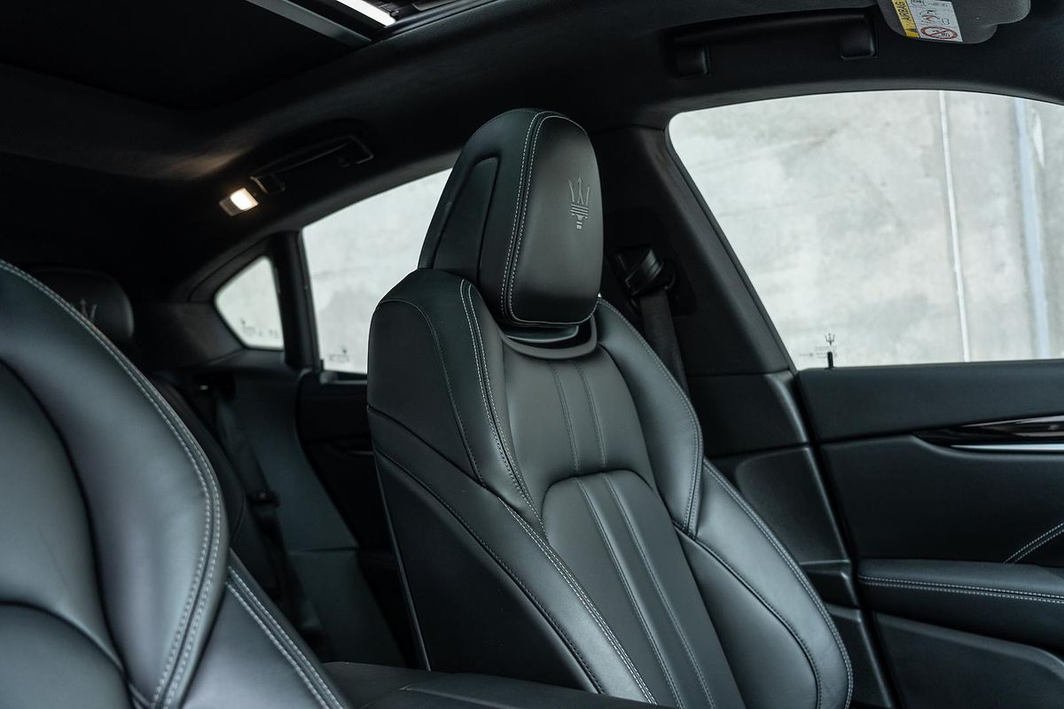 2017 Maserati Levante Sport M161