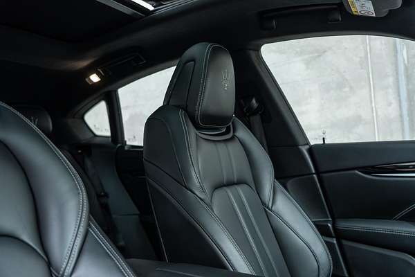 2017 Maserati Levante Sport M161