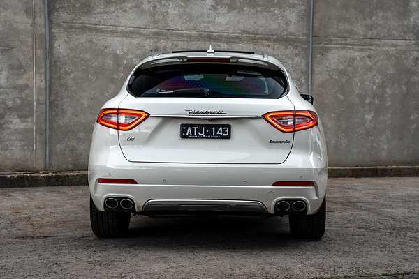 2017 Maserati Levante Sport M161
