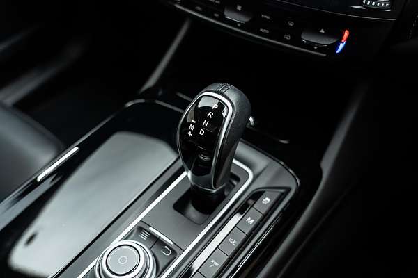 2017 Maserati Levante Sport M161