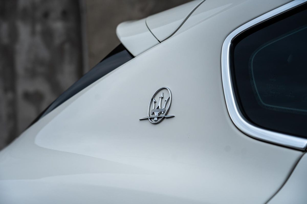 2017 Maserati Levante Sport M161