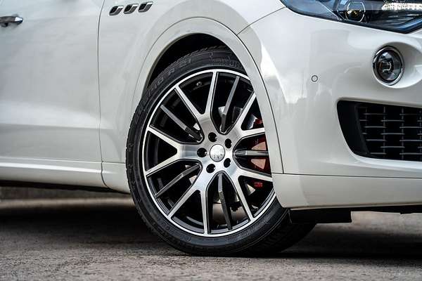 2017 Maserati Levante Sport M161