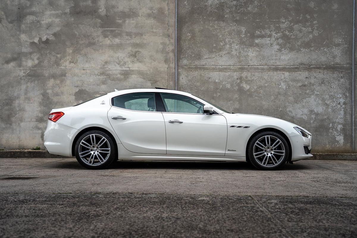 2020 Maserati Ghibli S GranLusso M157