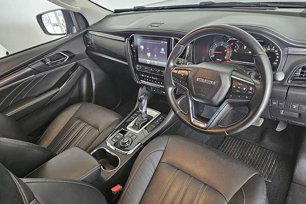 2023 Isuzu MU-X LS-T
