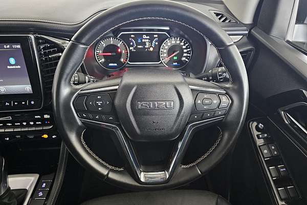 2023 Isuzu MU-X LS-T