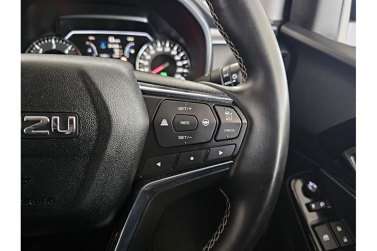 2023 Isuzu MU-X LS-T