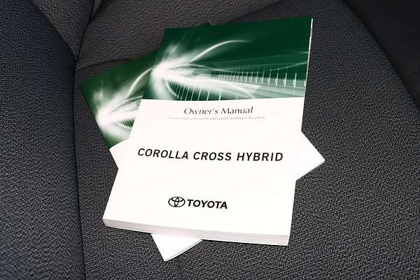 2024 Toyota Corolla Cross GXL MXGH15R