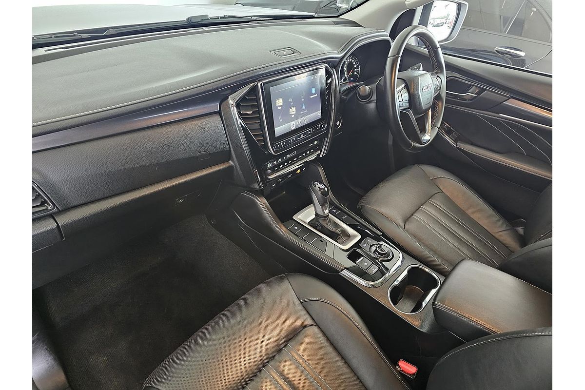 2023 Isuzu MU-X LS-T