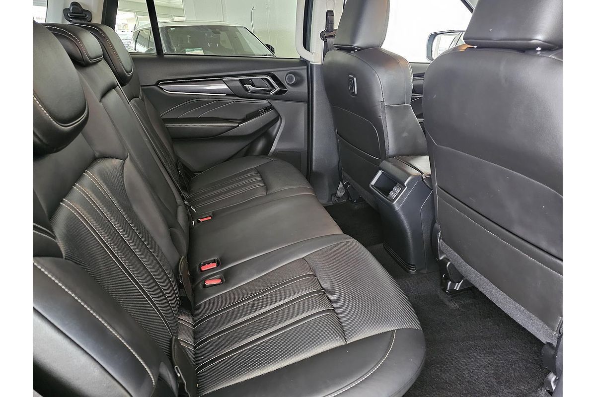 2023 Isuzu MU-X LS-T