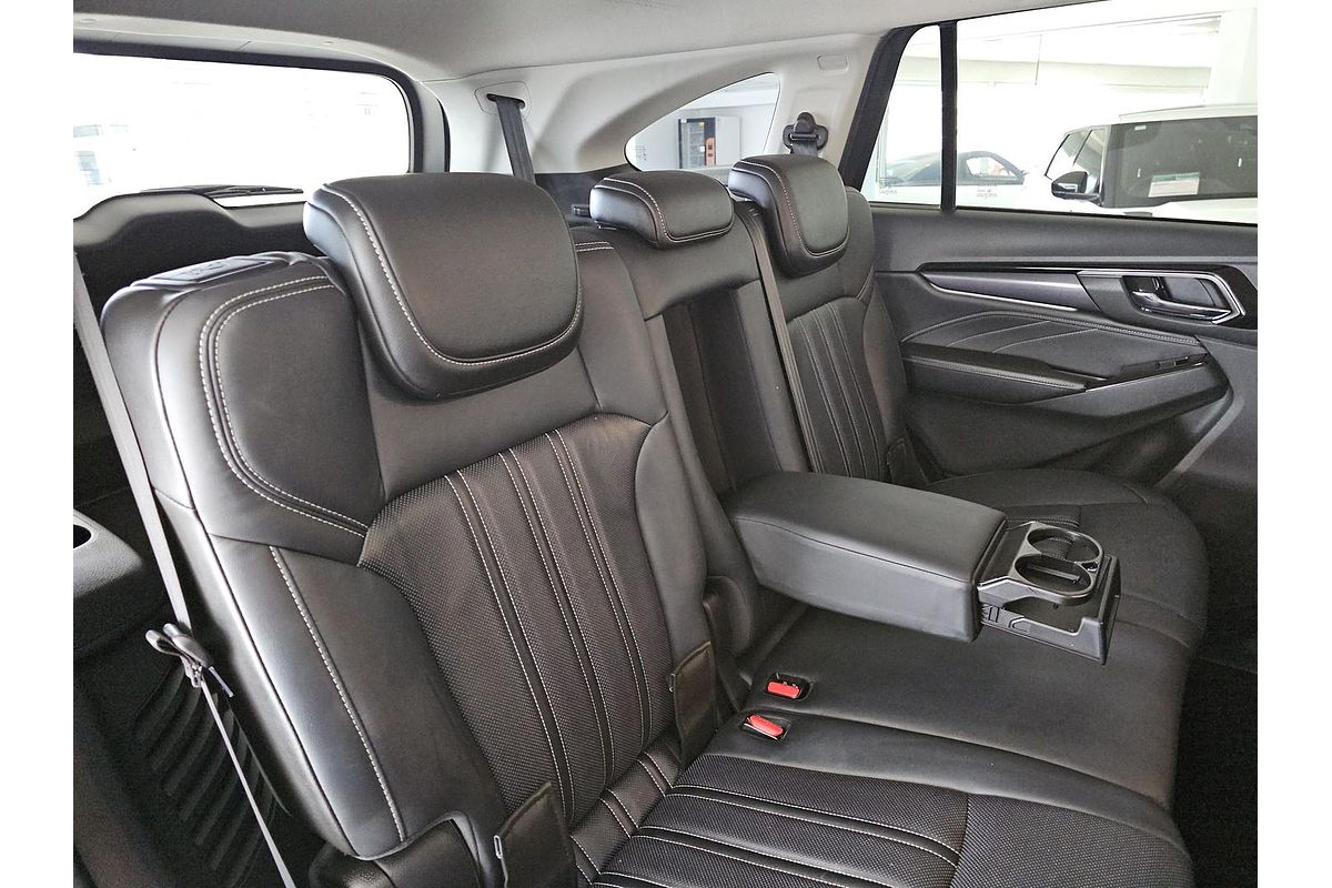 2023 Isuzu MU-X LS-T