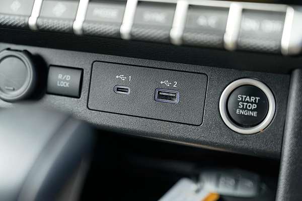 2024 Mitsubishi Triton GSR MV 4X4