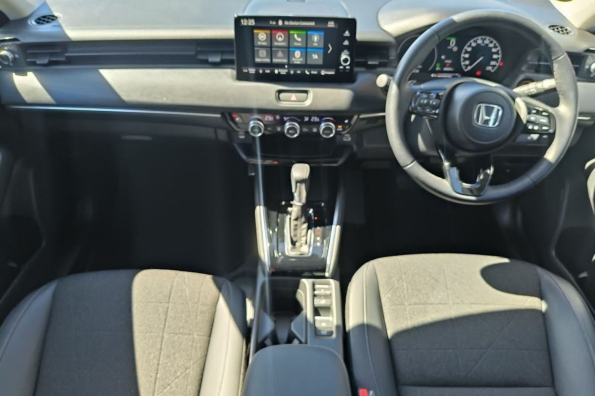 2024 Honda HR-V e:HEV L