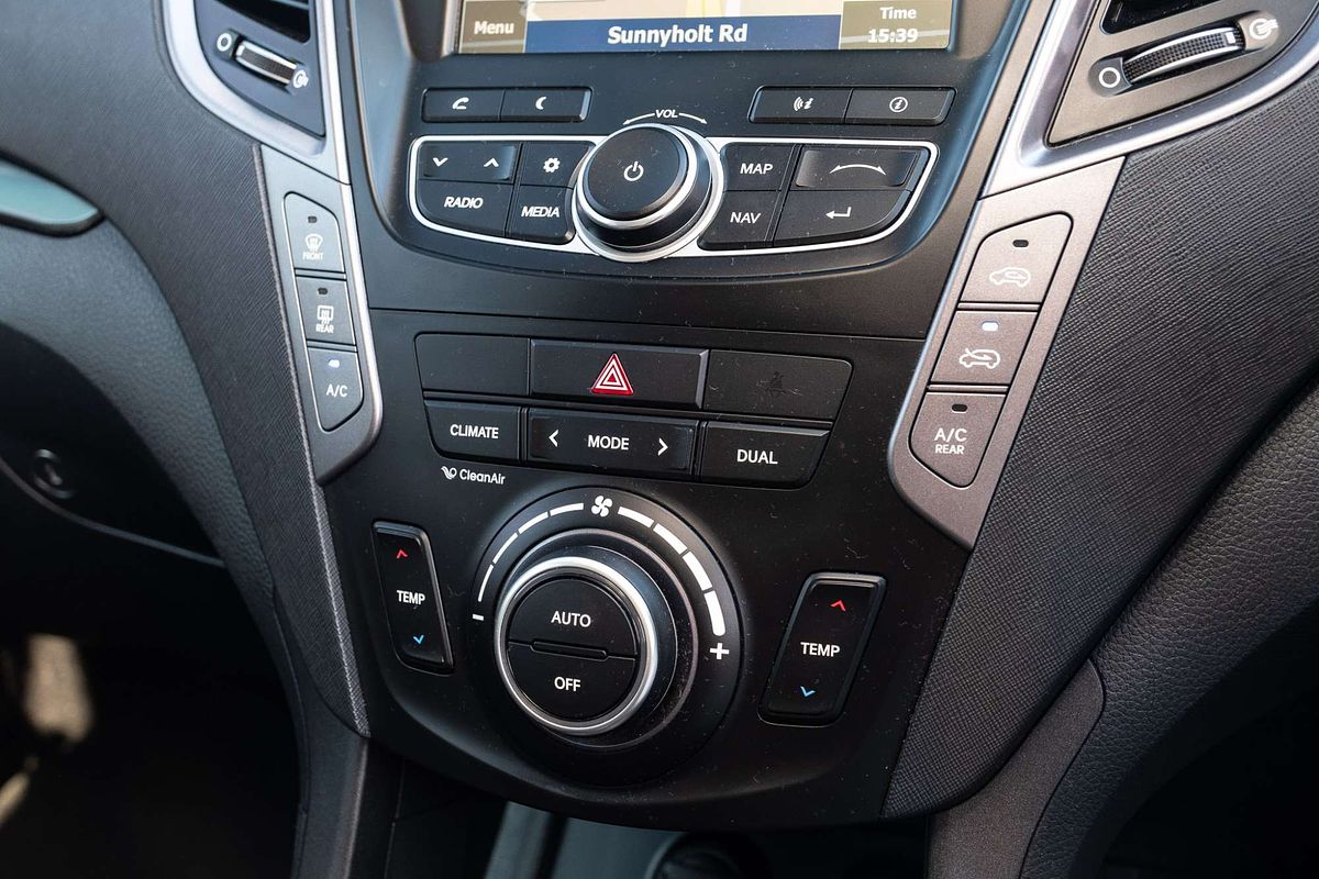 2012 Hyundai Santa Fe Highlander CM