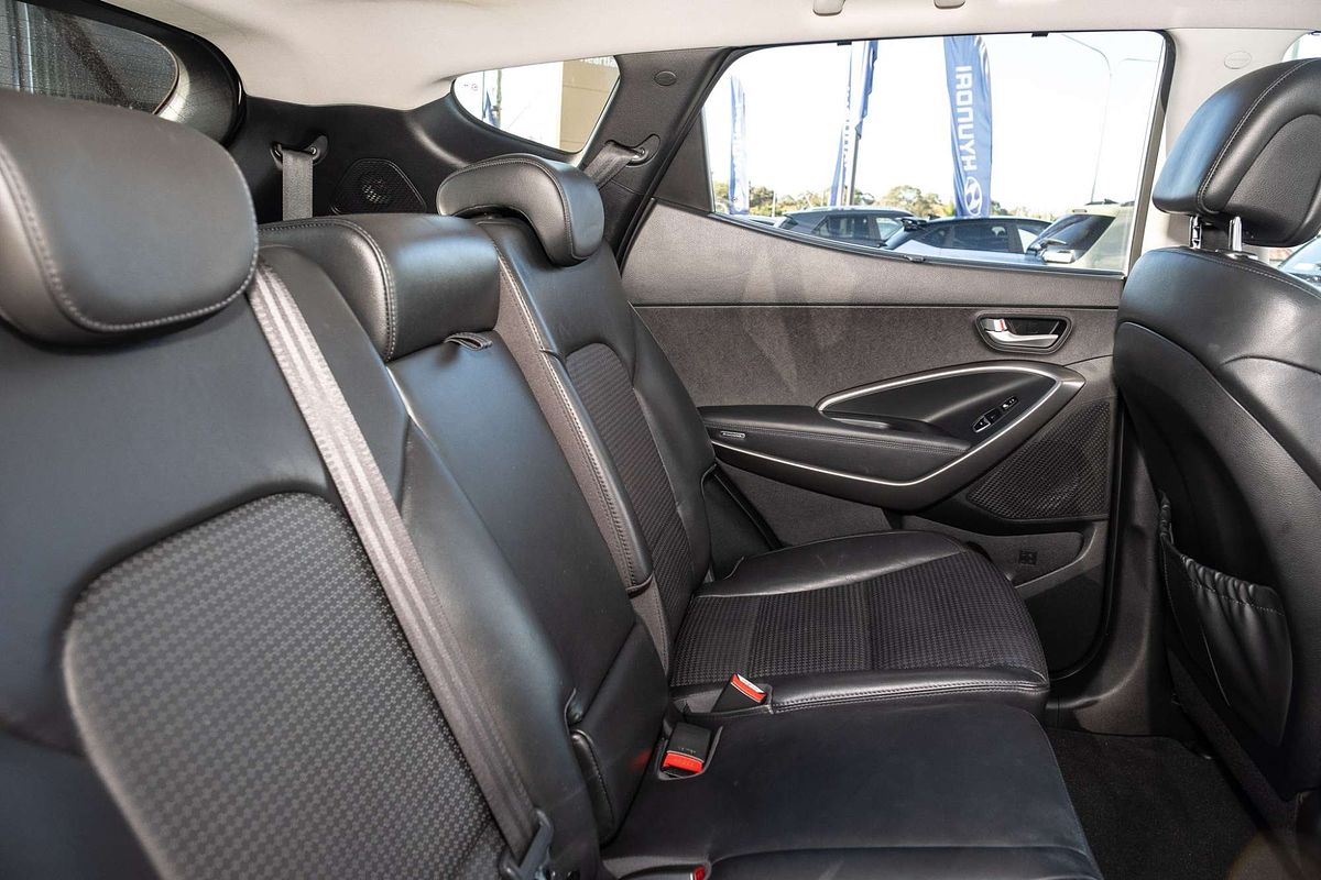 2012 Hyundai Santa Fe Highlander CM