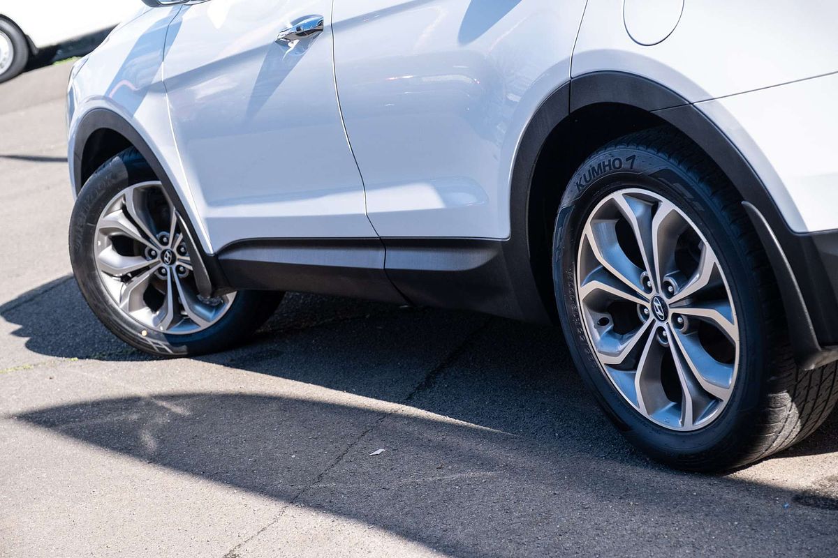 2012 Hyundai Santa Fe Highlander CM